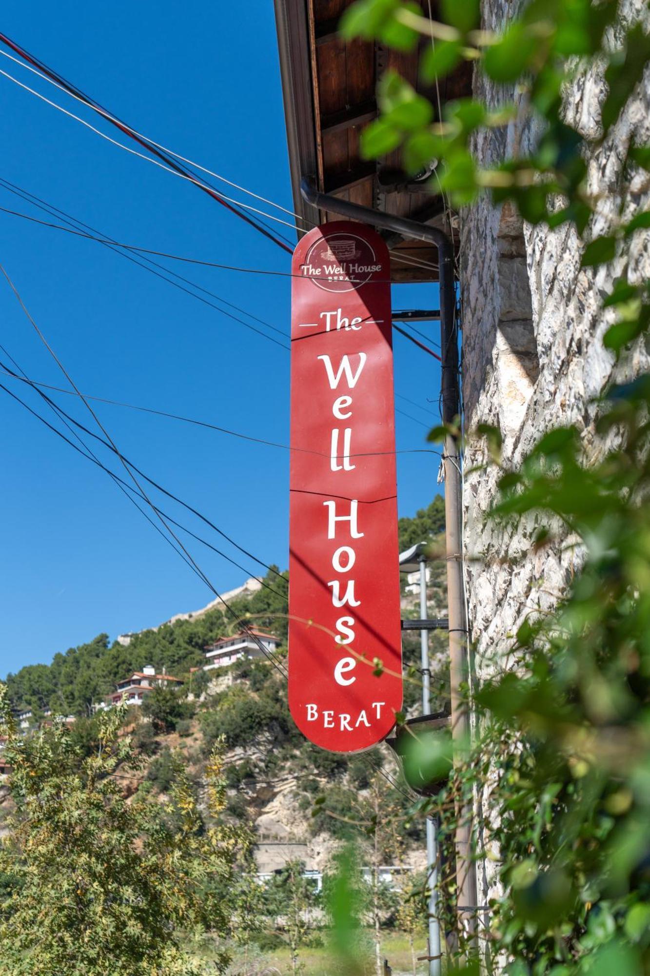 The Well House - Unesco ベラト エクステリア 写真